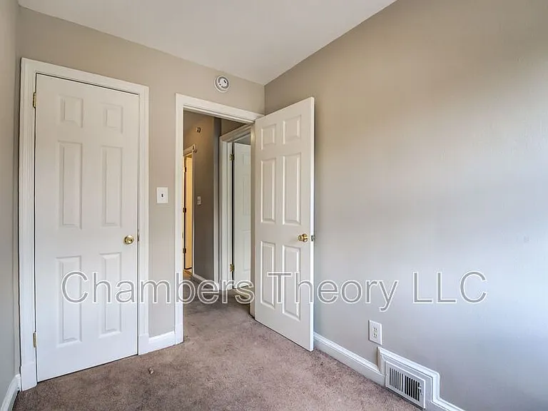 1417 Downing St NE — Photo 40