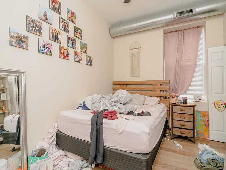 1447 W. Superior St. — Photo 12