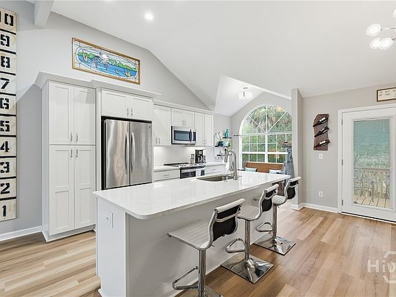 4th image of 1 Teakwood Drive