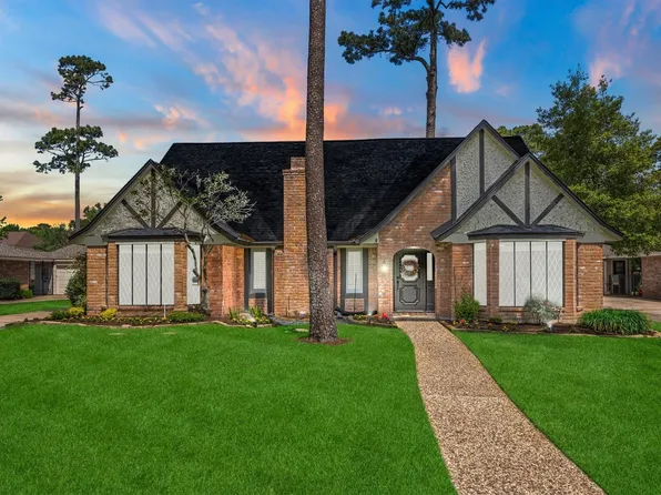 5614 Spanish Oak Dr, Houston, TX 77066