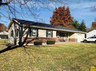 1640 Country Club Blvd, Sedalia, MO 65301