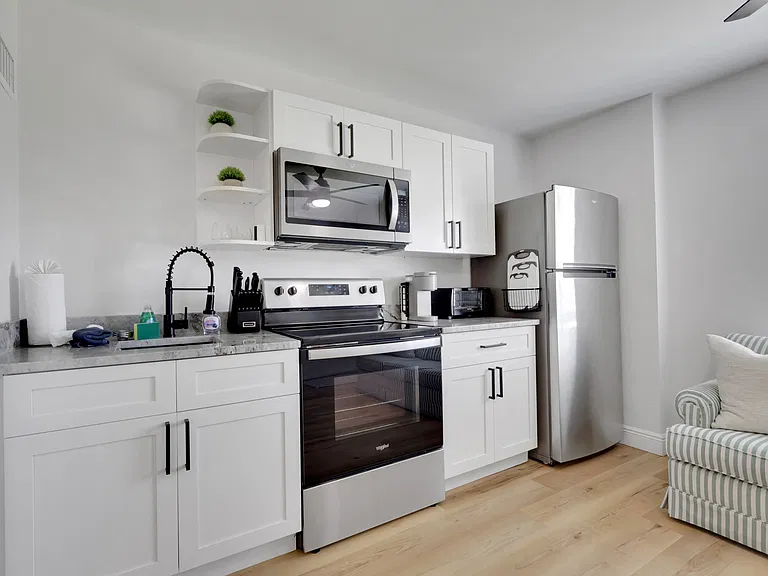 8173 Albatross Rd #1 — Photo 4