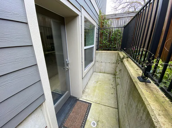 5403 NE 17th Ave #2-9, Portland, OR 97211