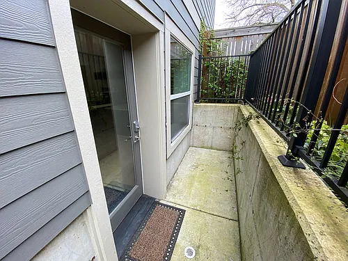 5403 NE 17th Ave #2-9 Photo 1