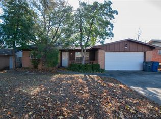 5346 E 25th Pl, Tulsa, OK 74114