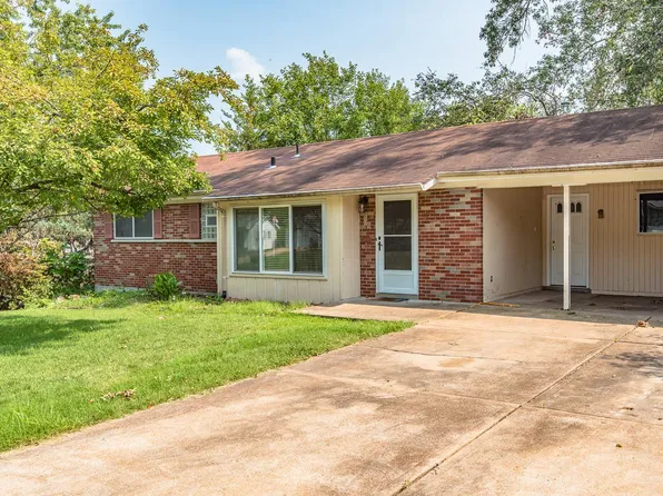 8706 Holbrook Dr, Saint Louis, MO 63123