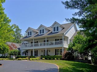 1632 S Mason Rd, Saint Louis, MO 63131