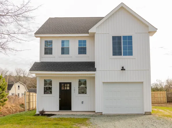 101 Saint Matthews Rd, Erwin, NC 28339