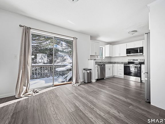 5th image of 925 Oronoke Road #36C