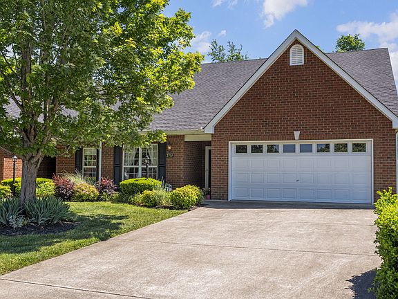 3rd image of 2751 Waywood Dr