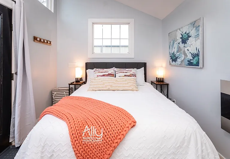 1304 Belleview Ave #1 — Photo 47