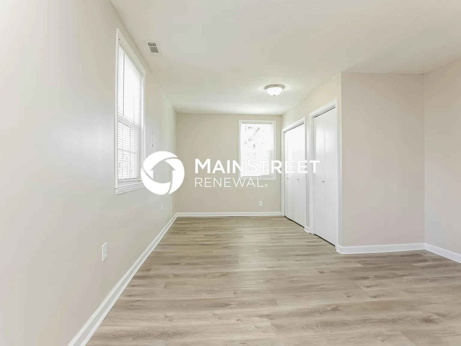 500 Virginia Ave — Photo 2