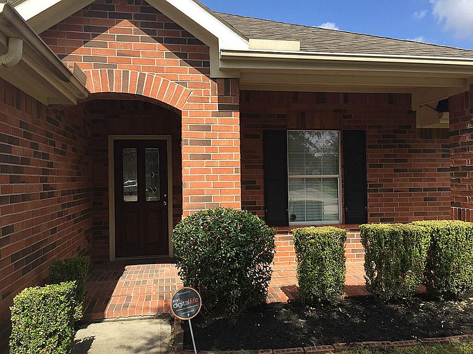 1st image of 2126 Vermillion Oak St