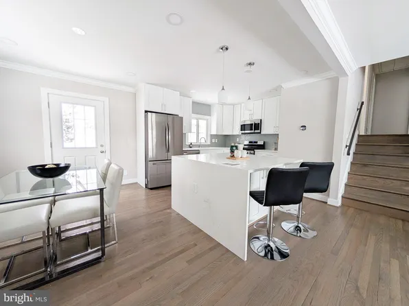 134 S Fenwick St, Arlington, VA 22204