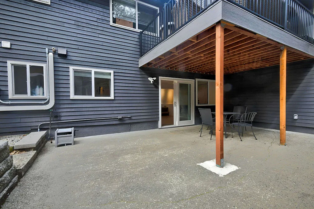 171st Ave NE, Redmond — Photo 4