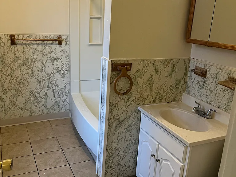 32-34 Dean St #1 — Photo 5