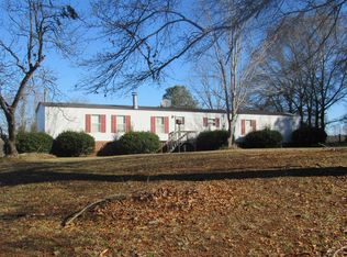 218 Edwards Rd, Cowpens, SC 29330