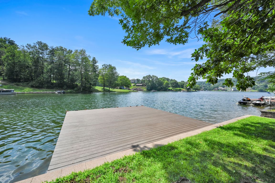 41-Lake