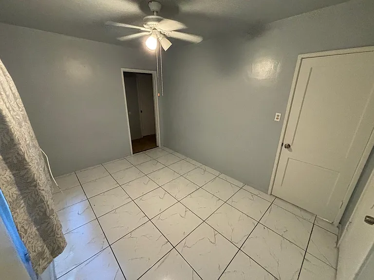 1509 S 6th Ave — Photo 10