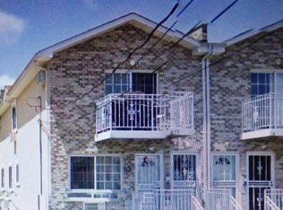 213 Pugsley Ave, Bronx, NY 10473
