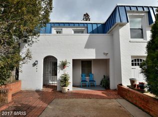 202 Great Falls St, Falls Church, VA 22046
