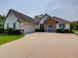 9529 Woods Cir, Brown Deer, WI 53223