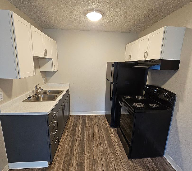 1st image of 2007 Carmel Dr #2013-19