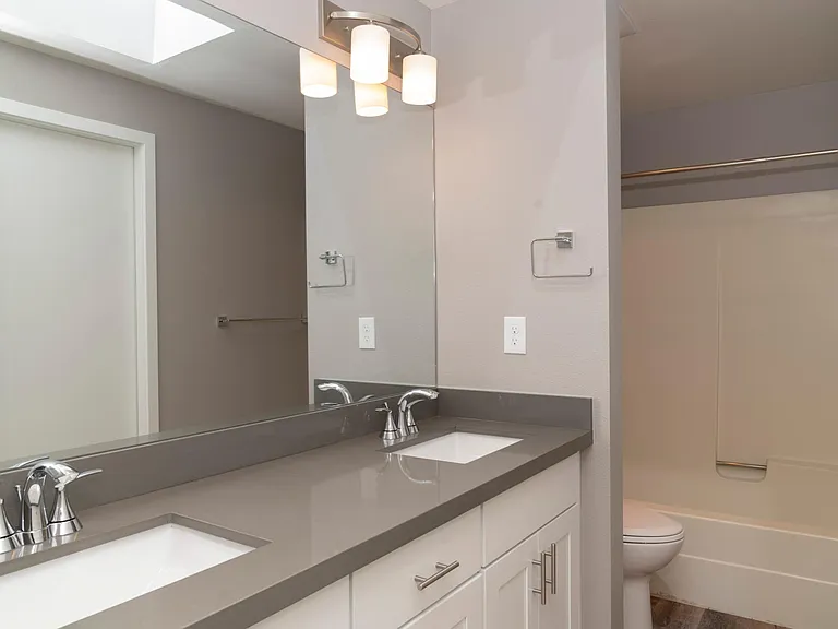 11024 4th Ave SW — Photo 16