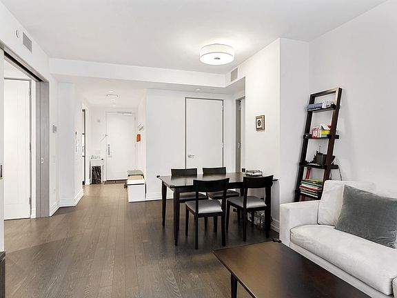 4th image of 70 Charlton St #5E