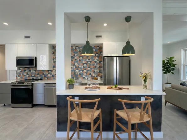 4336-4338 W Pine Blvd, Saint Louis, MO