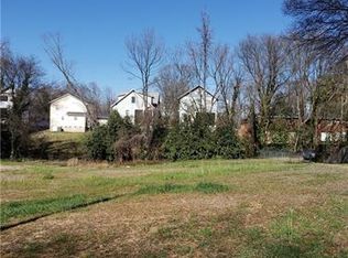400 State St, Charlotte, NC 28208