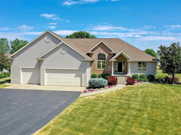 2503 Whispering Oak Dr, De Pere, WI 54115