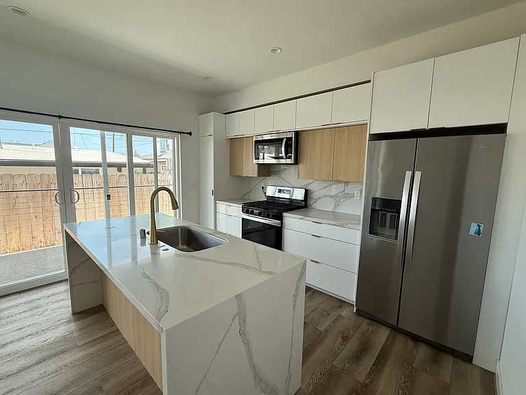 5232 Rincon St — Photo 3