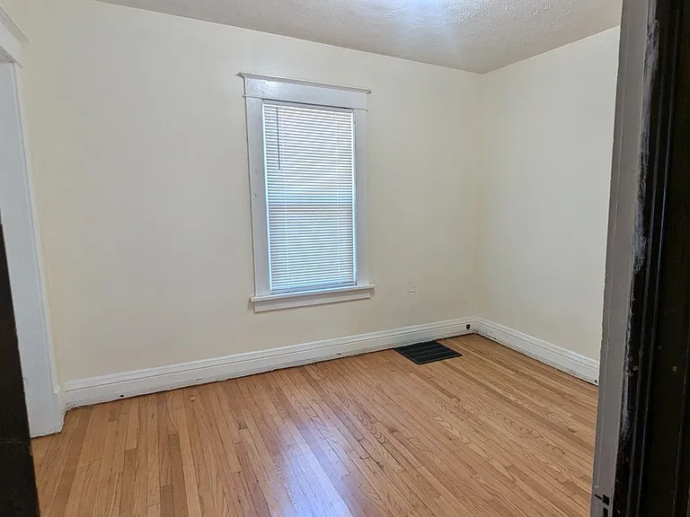 1784 Hoyt St — Photo 9
