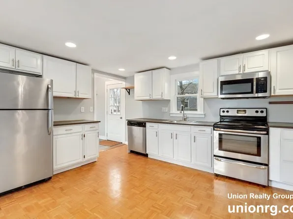 285 Park St #2, Medford, MA 02155