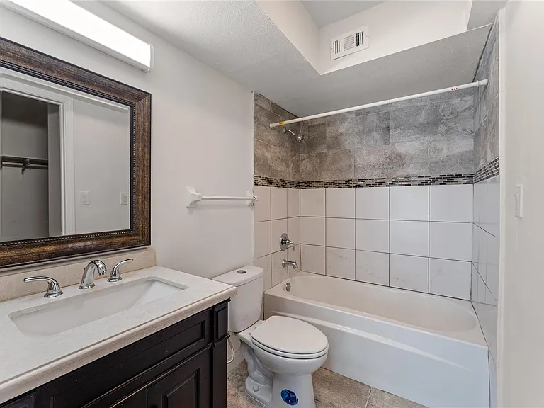 12633 Memorial Dr #50 — Photo 8