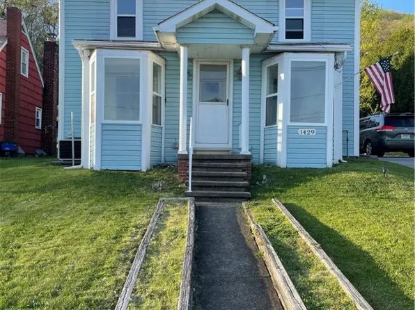 1429 Water St, Indiana, PA 15701
