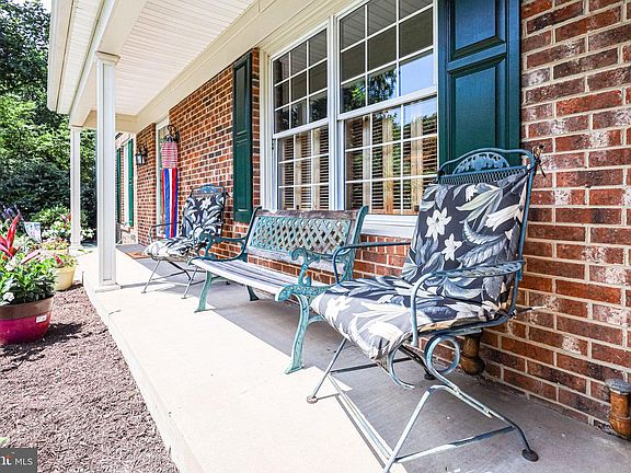 5th image of 5554 Ann Peake Dr