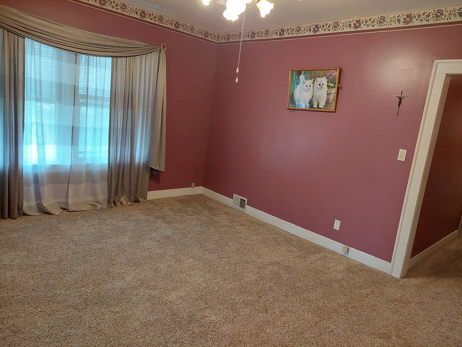 2 bed, 1100 sqft, $1,100 — Photo 4