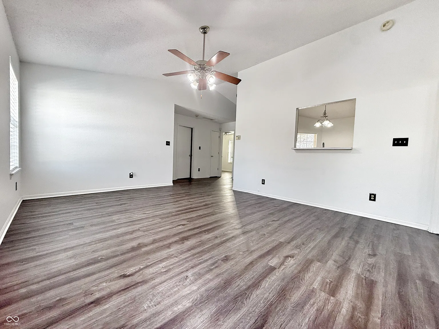 3 bed, 1139 sqft, $1,800 — Photo 4