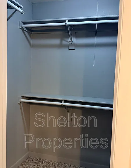 523 E Malibu Dr — Photo 17