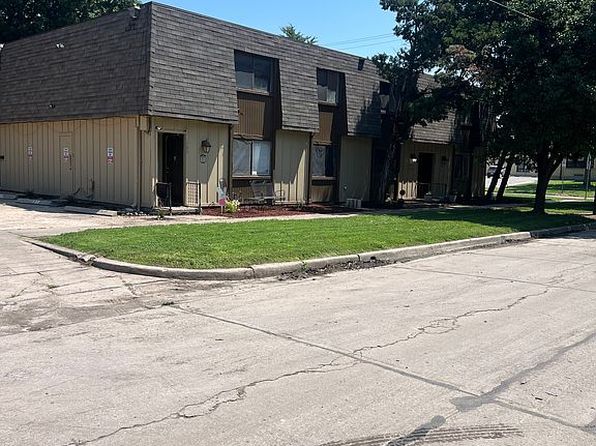1520 W Burton Ave