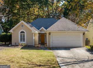3176 Oakhill Pl, Decatur, GA 30033