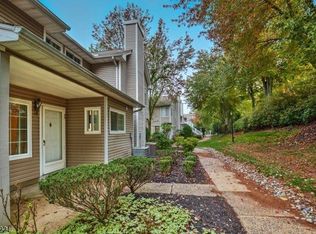 45 Morgan Ct, Bedminster, NJ 07921