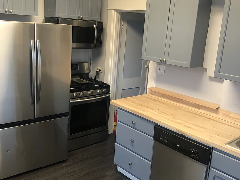 253 Vineland St — Photo 11