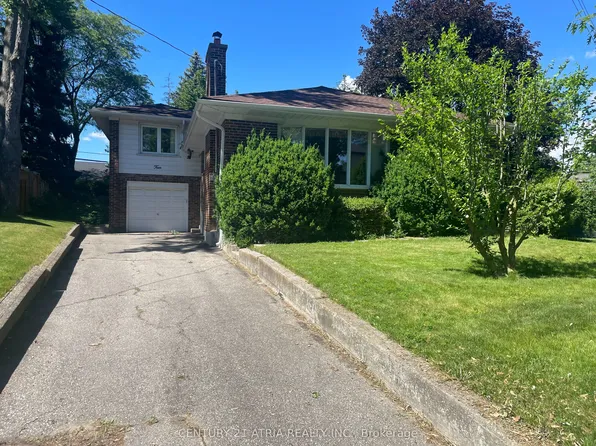 4 Winesap Pl, Toronto, ON M9A 1M4