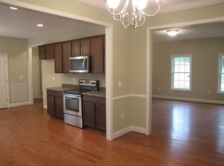4239 Campbell View Ln, Roanoke, VA 24018