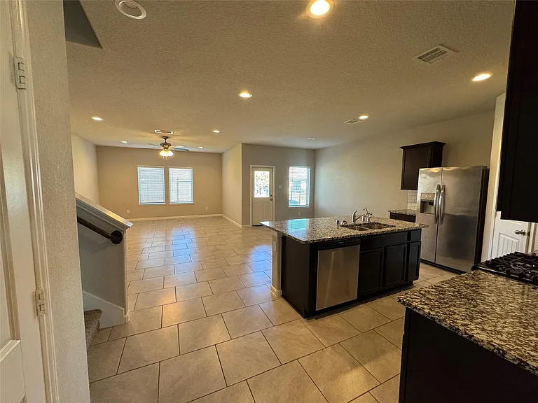 29602 Juniper Ct — Photo 11