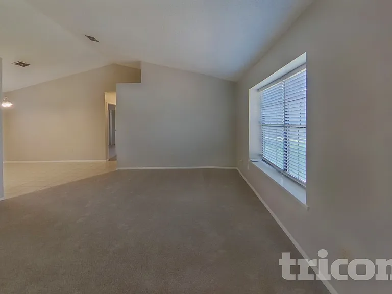 7943 Longshadow Ct — Photo 16