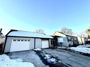 5929 N 70th St, Milwaukee, WI